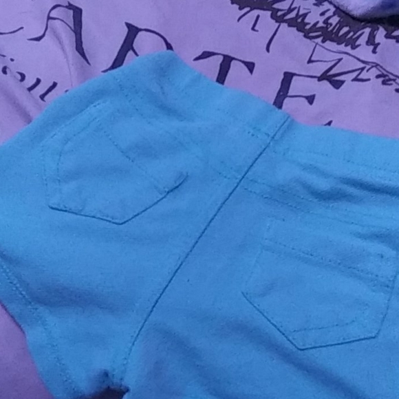 Shorts - Picture 2 of 2